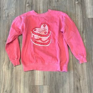 SWEETIE 🎂 CAKE SWEATSHIRT SIZE M